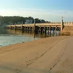 ホテル Puente De La Toja 3*