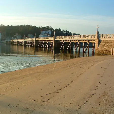 Отель Puente De La Toja 3*