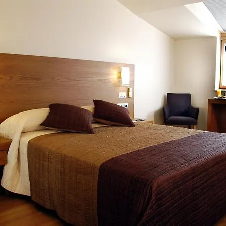 Puente De La Toja Hotel 3*